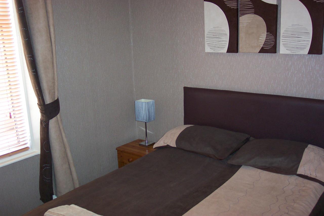 Melrose Guest House Уитли-Бей Экстерьер фото