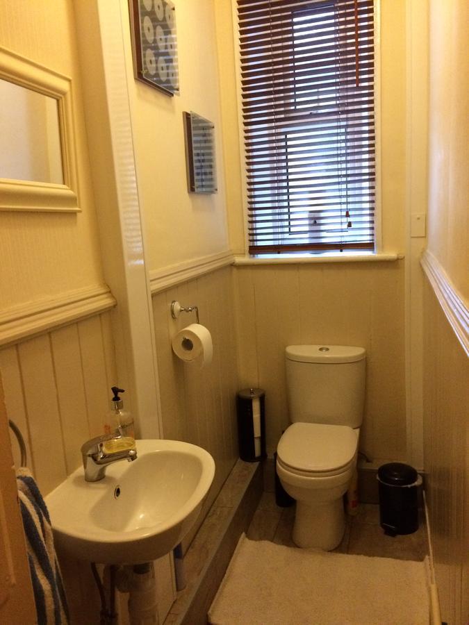Melrose Guest House Уитли-Бей Экстерьер фото